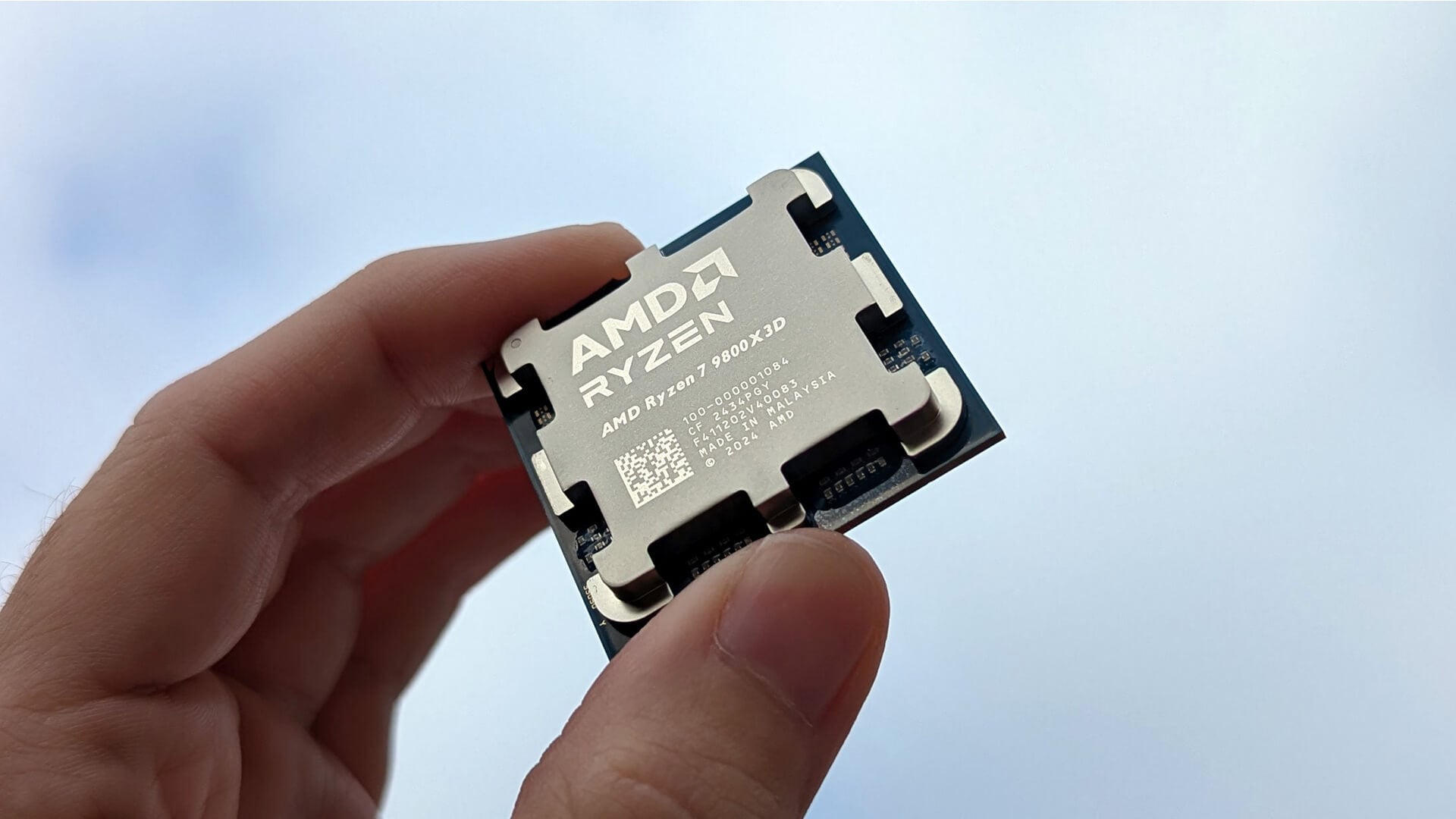and holding an AMD Ryzen 7 CPU for general computing tasks.